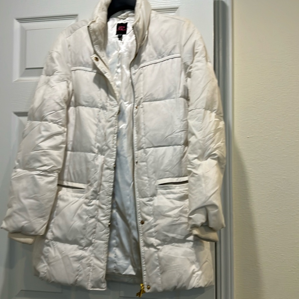 2B Bebe - puffer jacket - - size M - used